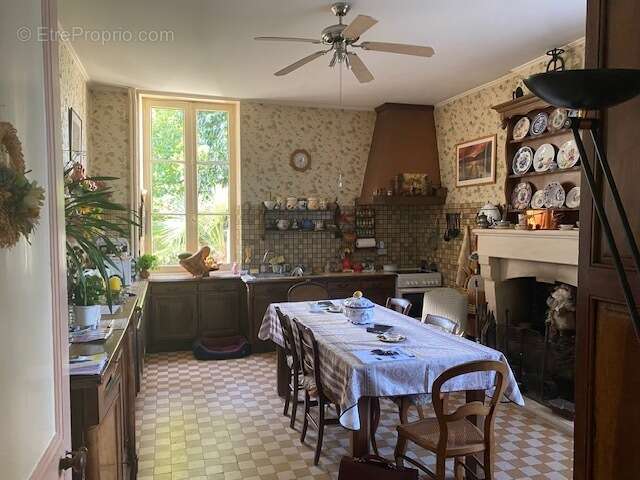 Maison 407 m² à Barbezieux-Saint-Hilaire  - photo 123