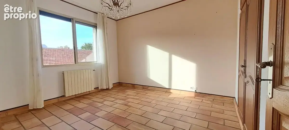 Maison 183 m² à Marseille-9e  - photo 9