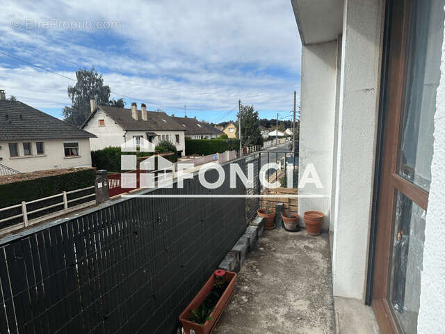 Appartement à LEVES