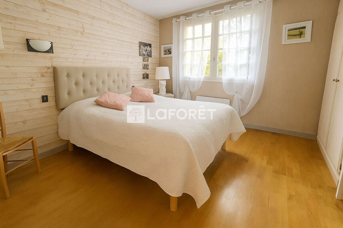 Maison à ORMESSON-SUR-MARNE