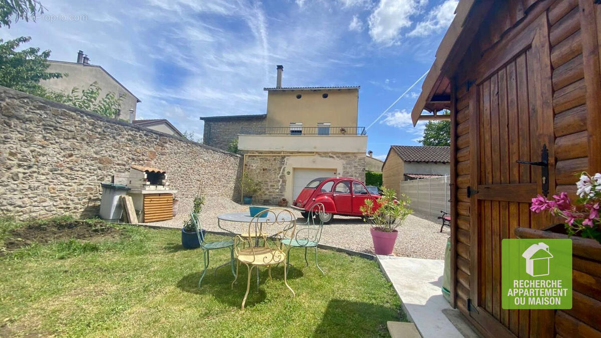 Maison à LAGNIEU