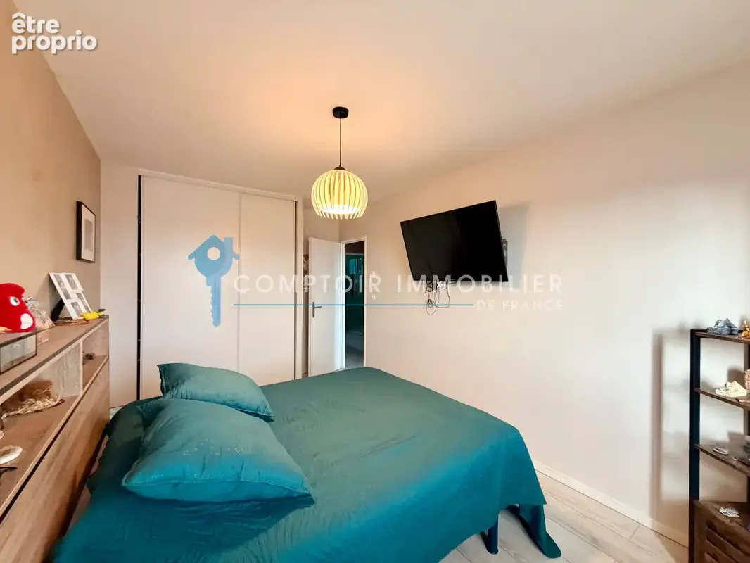 En exclusivité Villa de 2013, 95 m2 sur 164 m2 de terrain , piscine, 3 chambres vue dégagée proche collège - photo 17