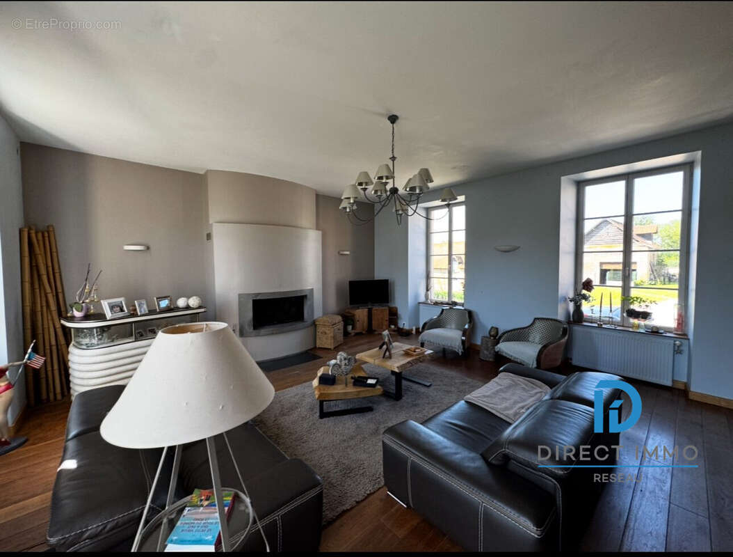 salon  - Maison à HESDIN-L&#039;ABBE