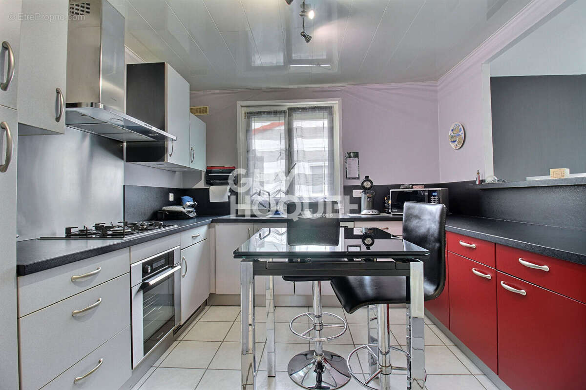 Maison à JARVILLE-LA-MALGRANGE