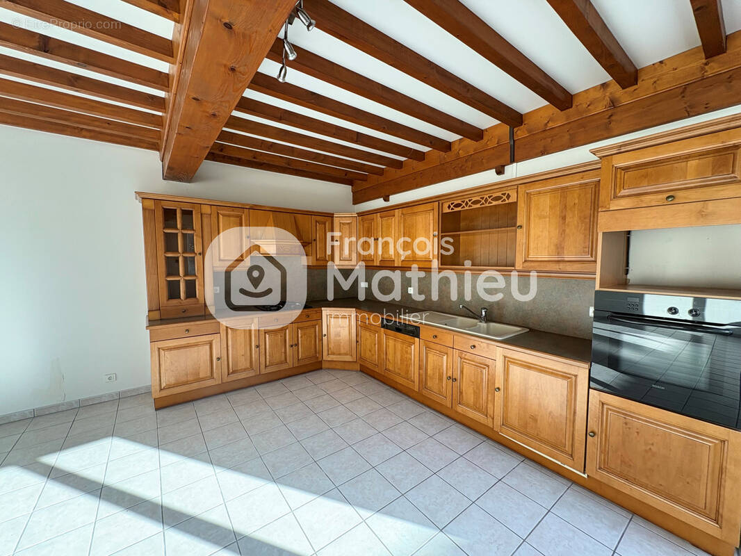 Maison à SAINT-ANDRE-DE-CORCY
