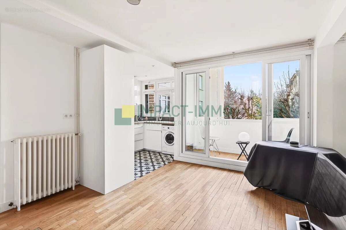 Appartement à COLOMBES