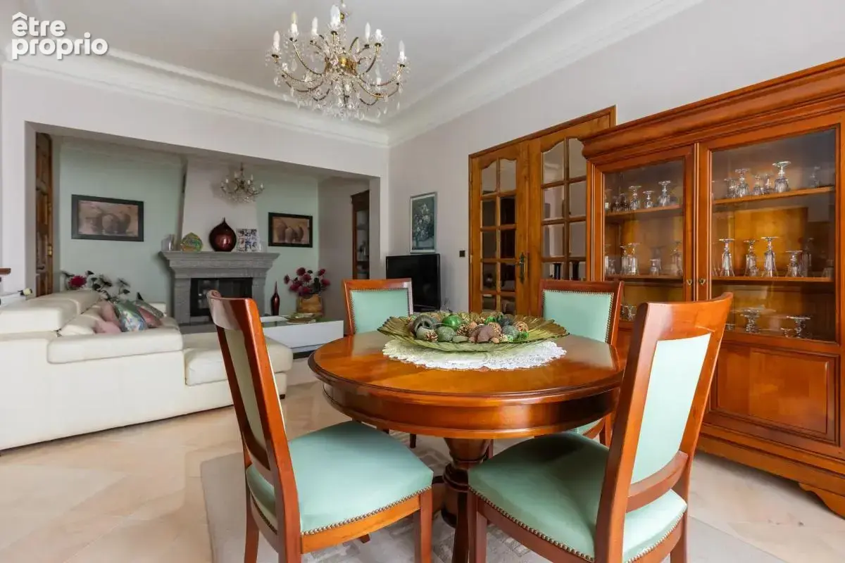 Maison de 220 m2 avec jardin à Créteil - photo 3