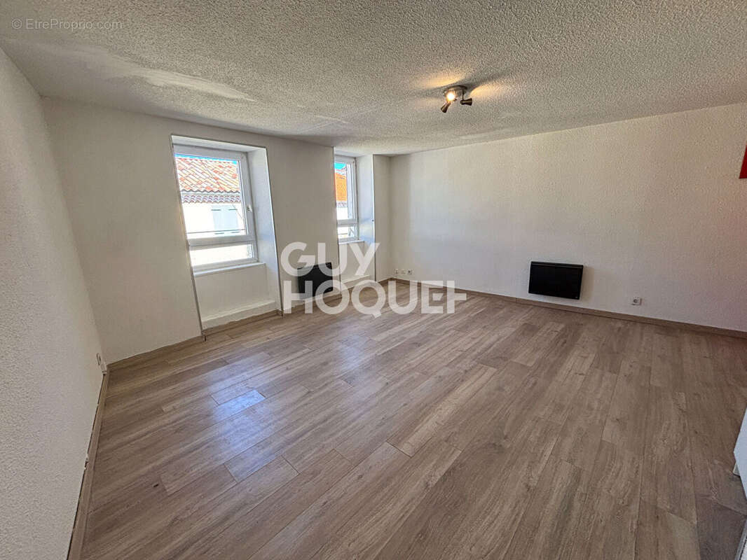 Immeuble à vendre au centre-ville d'Aubenas - Réf. 7282 - photo 8