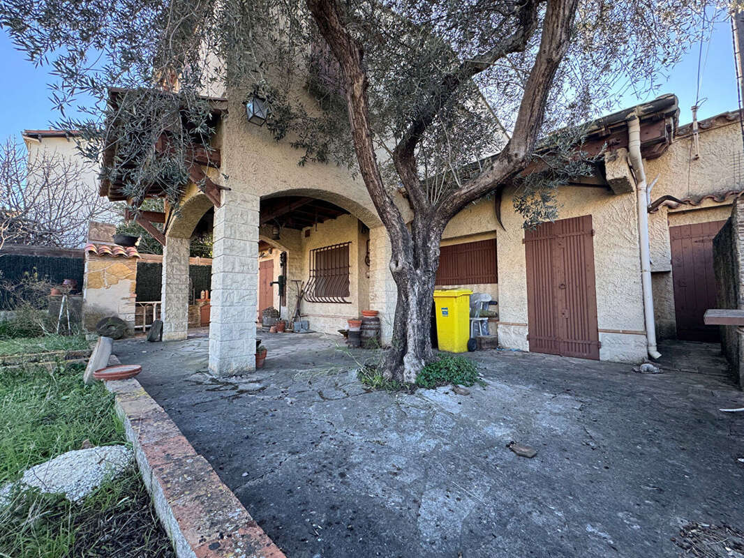 Maison à MARSEILLE-12E