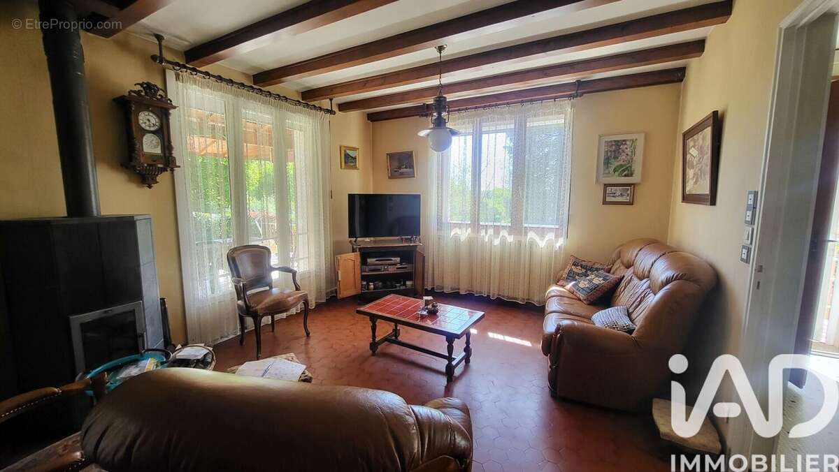 Photo 8 - Maison à MAMIROLLE