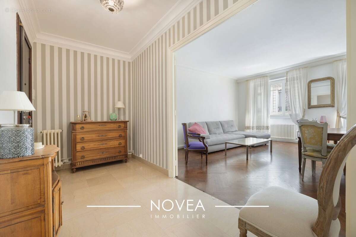 Appartement à LYON-6E