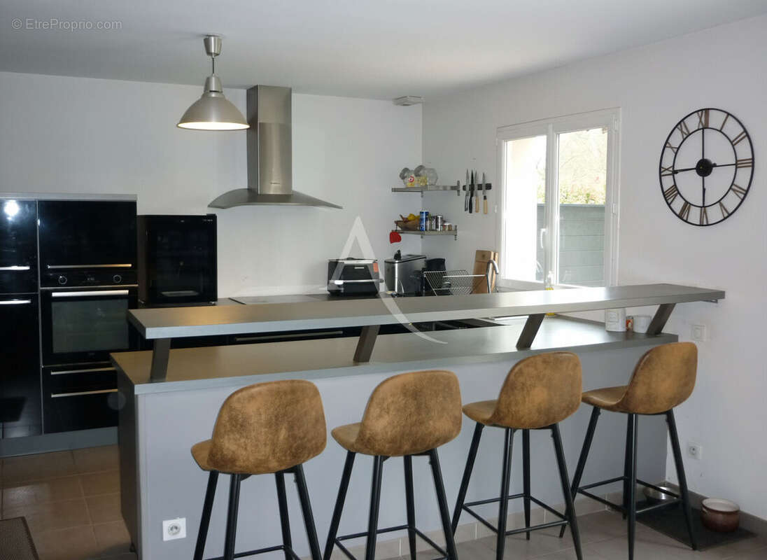 Maison familiale spacieuse à Ménestreau En Villette de 170 m2 - photo 3