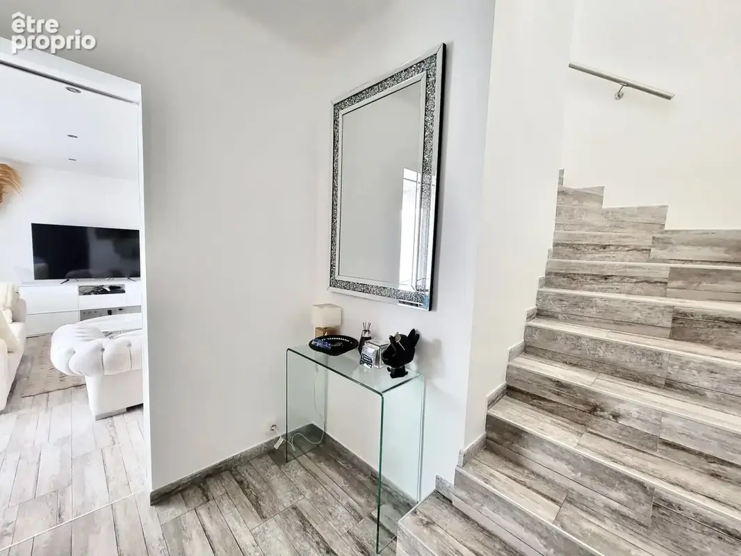 Maison 5 pièces 134 m² à vendre à Plan-De-Cuques (13380) - photo 5