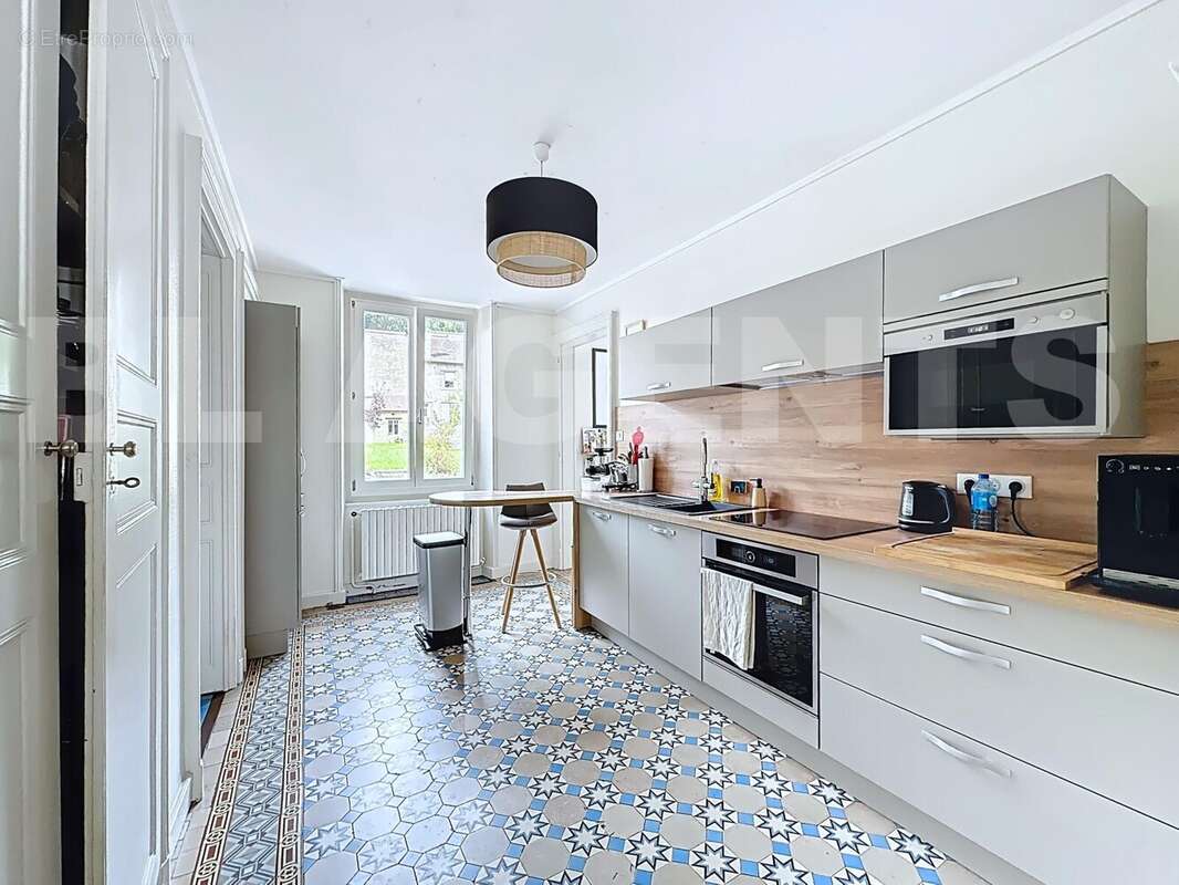 hocini_00006 - Maison à LONGUYON