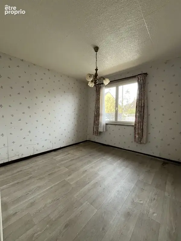 Plain pied - grand garage et jardin - photo 12