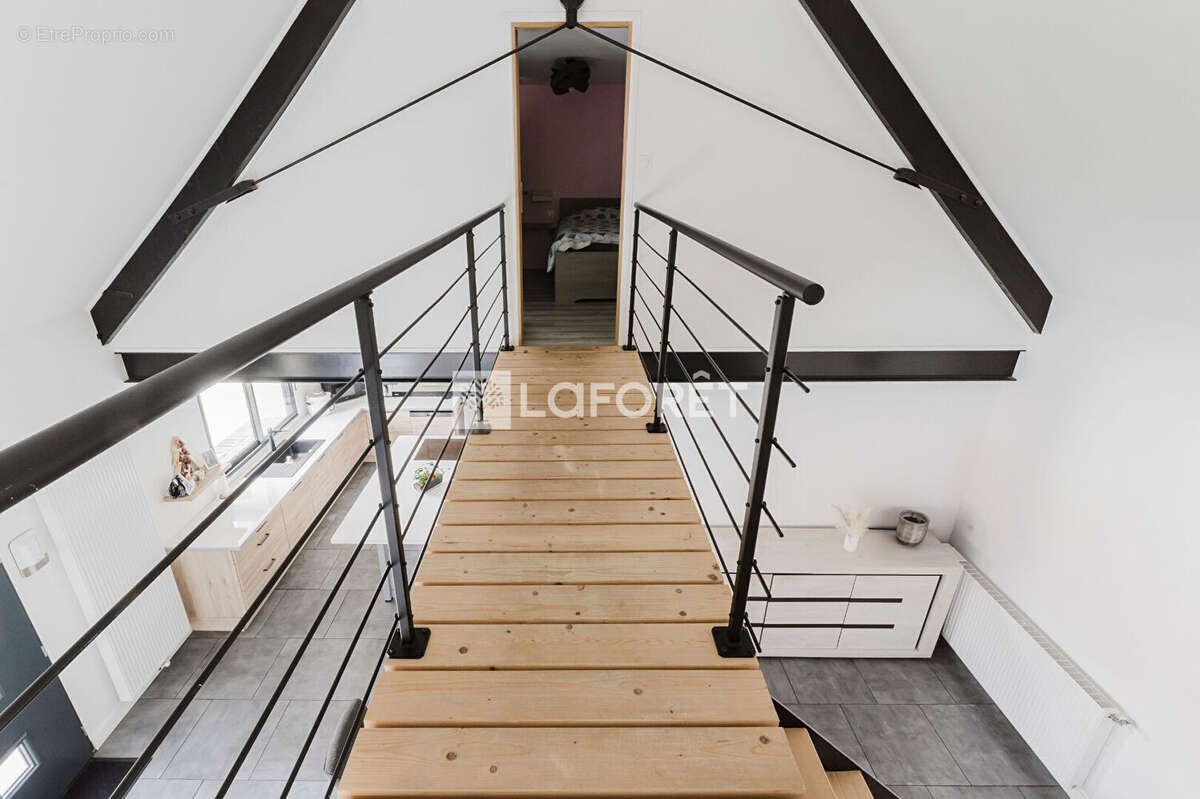 Maison à EVIN-MALMAISON