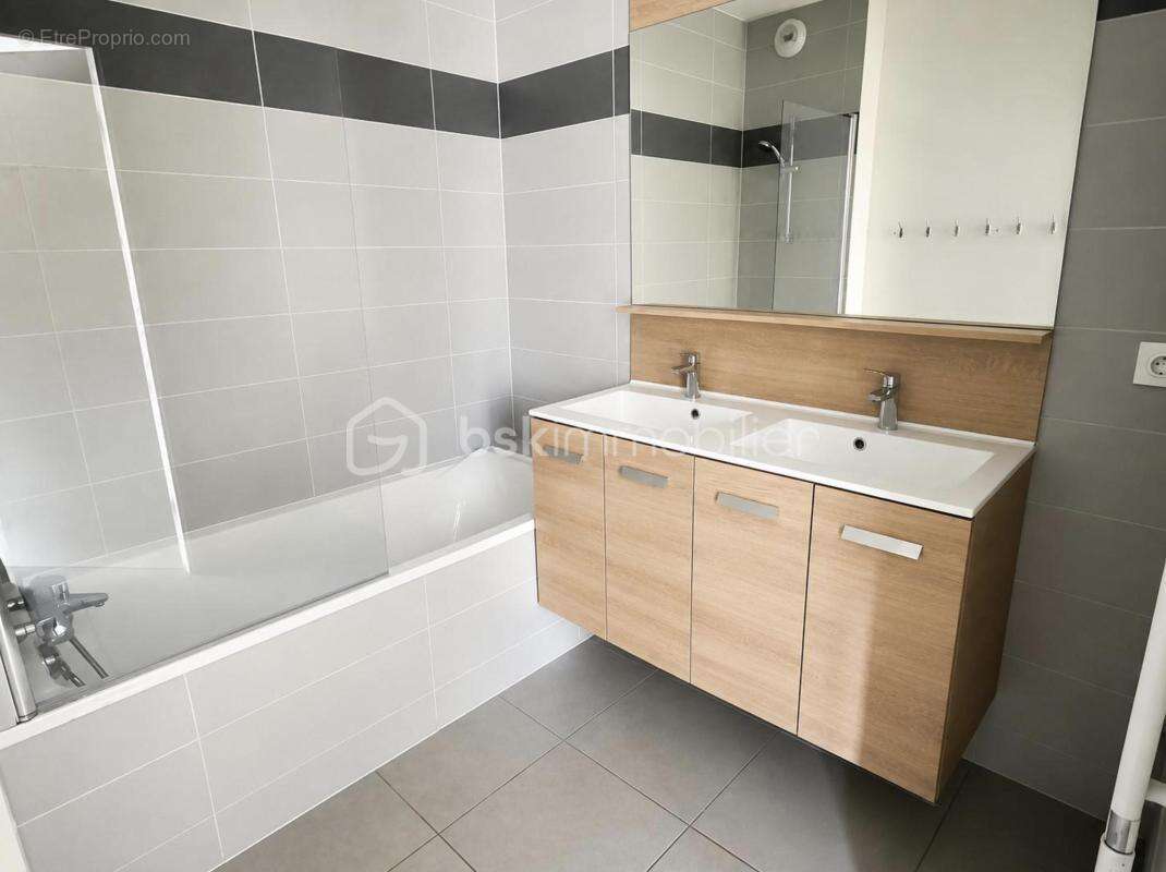 Appartement type 4 pieces  de 78 m2 immeuble recent annecy - photo 4
