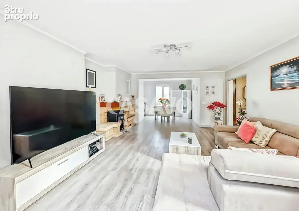 Vente Maison 8 pièces de 145m² - 77450 Montry - photo 5