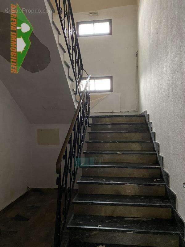 Local commercial - photo 5