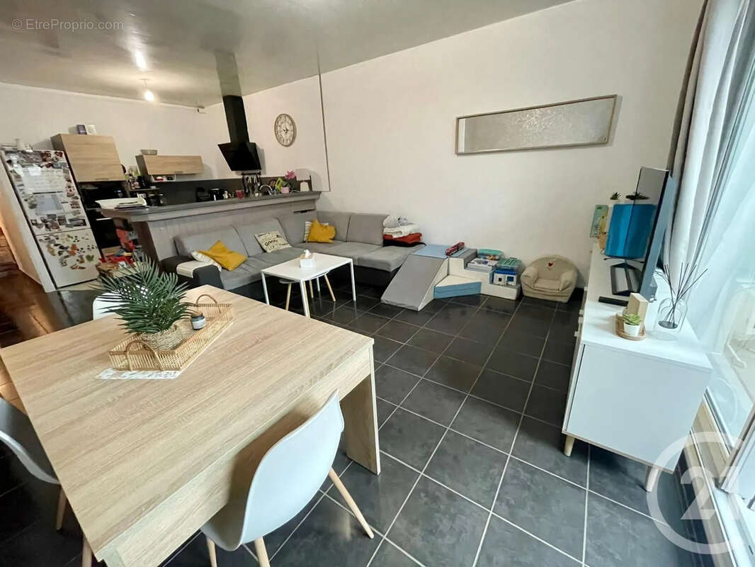 Appartement à SAINT-SOUPPLETS