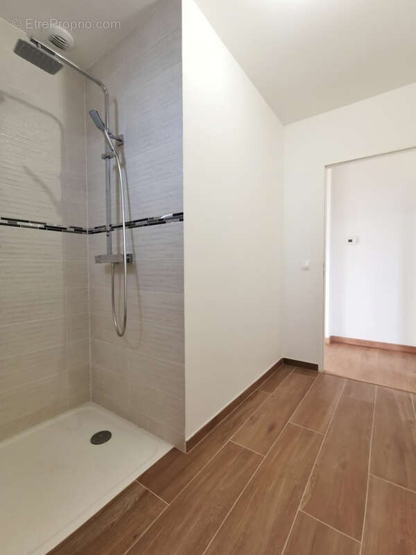 Maison à VILLECRESNES