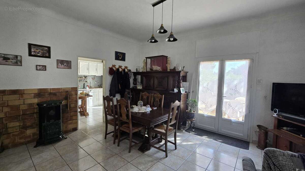 Maison à LE CASTELLET