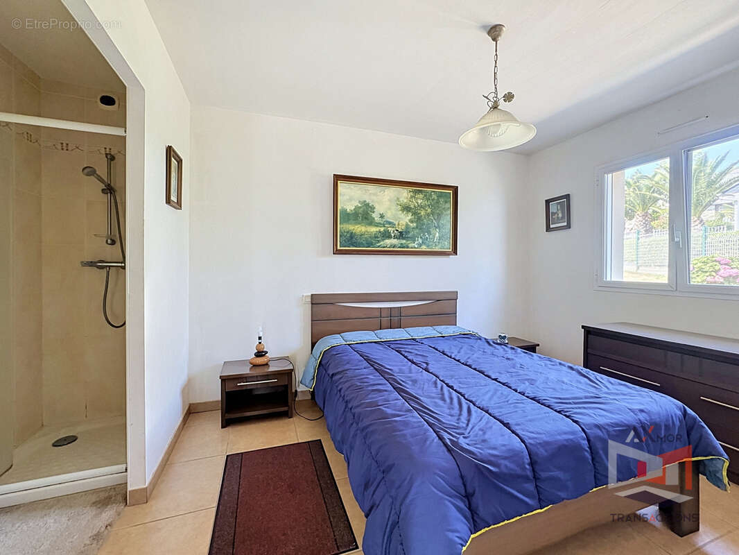 Maison 134 m² à Perros-Guirec  - photo 13