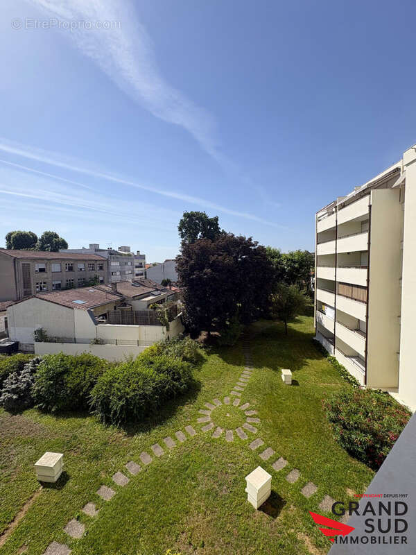 Appartement à BORDEAUX