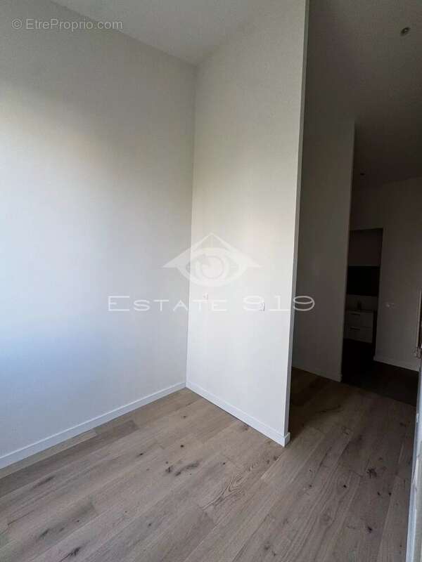 Appartement à MARSEILLE-7E
