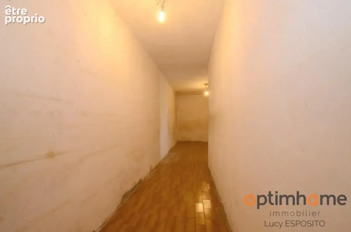  Maison en pierre à rénover avec terrain à bâtir – Nieuil (16)  - photo 6