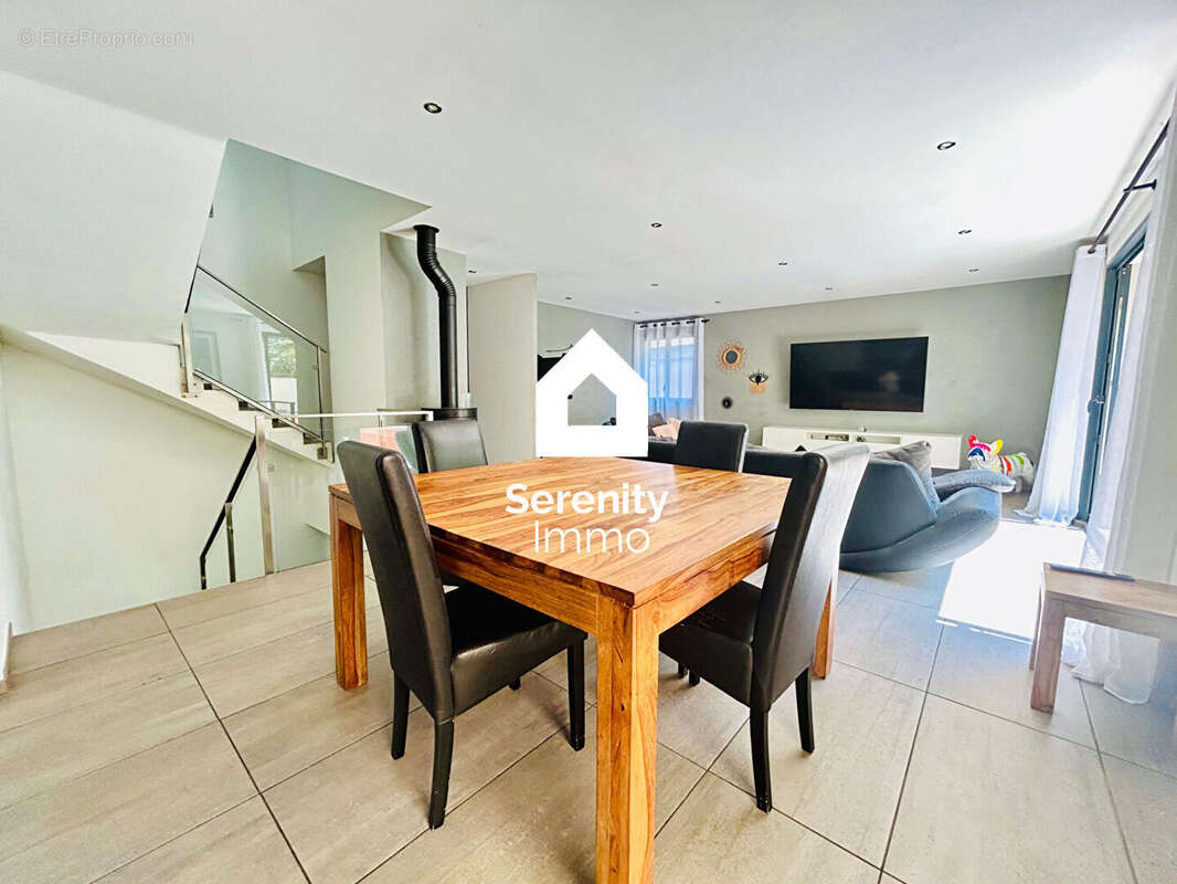Maison 153m² avec piscine et appartement indépendant - Septèmes les Vallons - photo 10