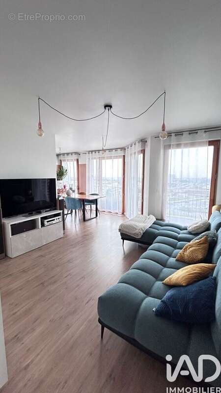 Photo 3 - Appartement à CHEVILLY-LARUE