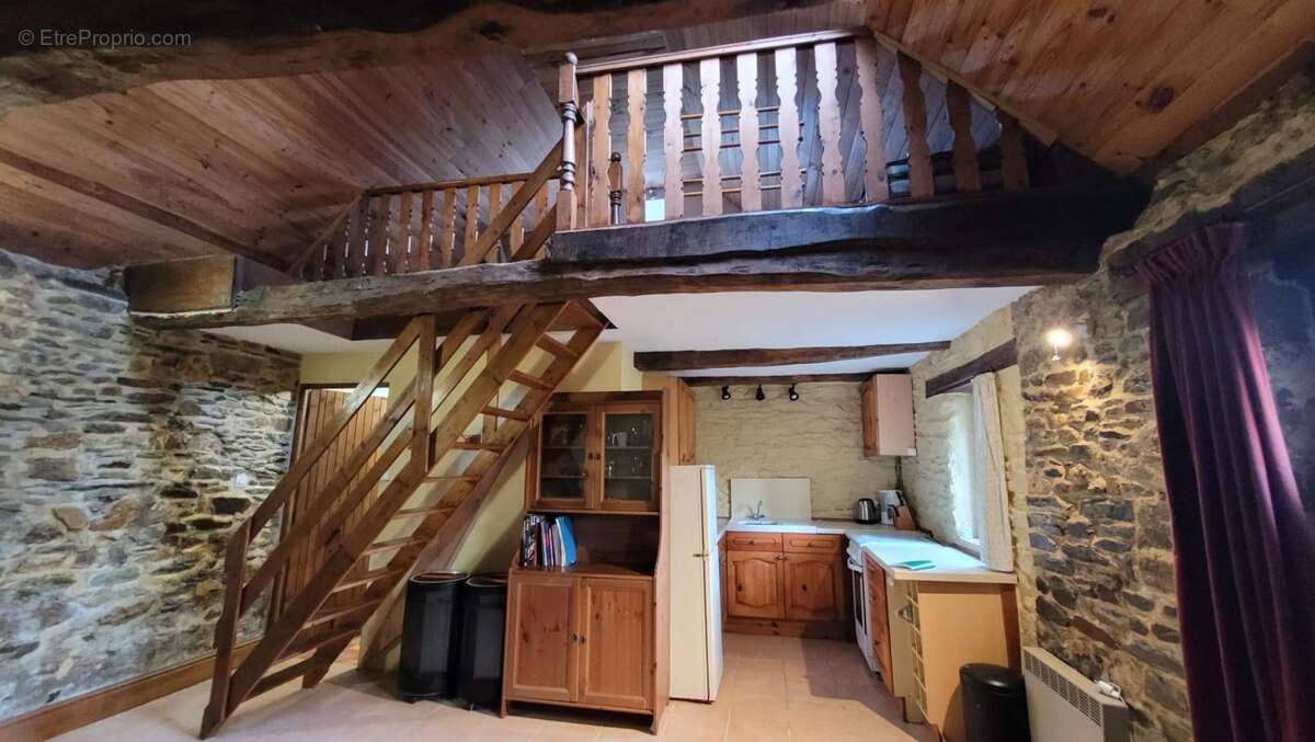 Maison à KERGRIST-MOELOU