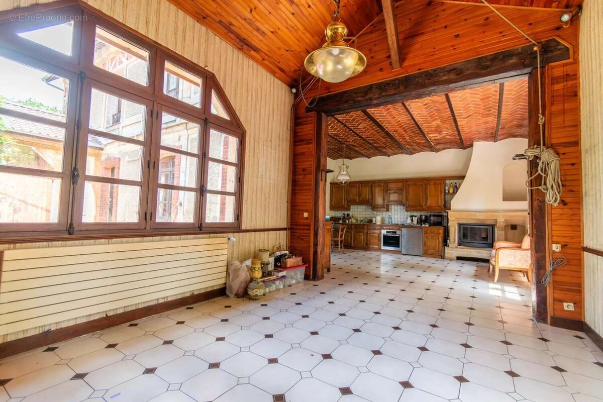 Maison à MONTMORENCY