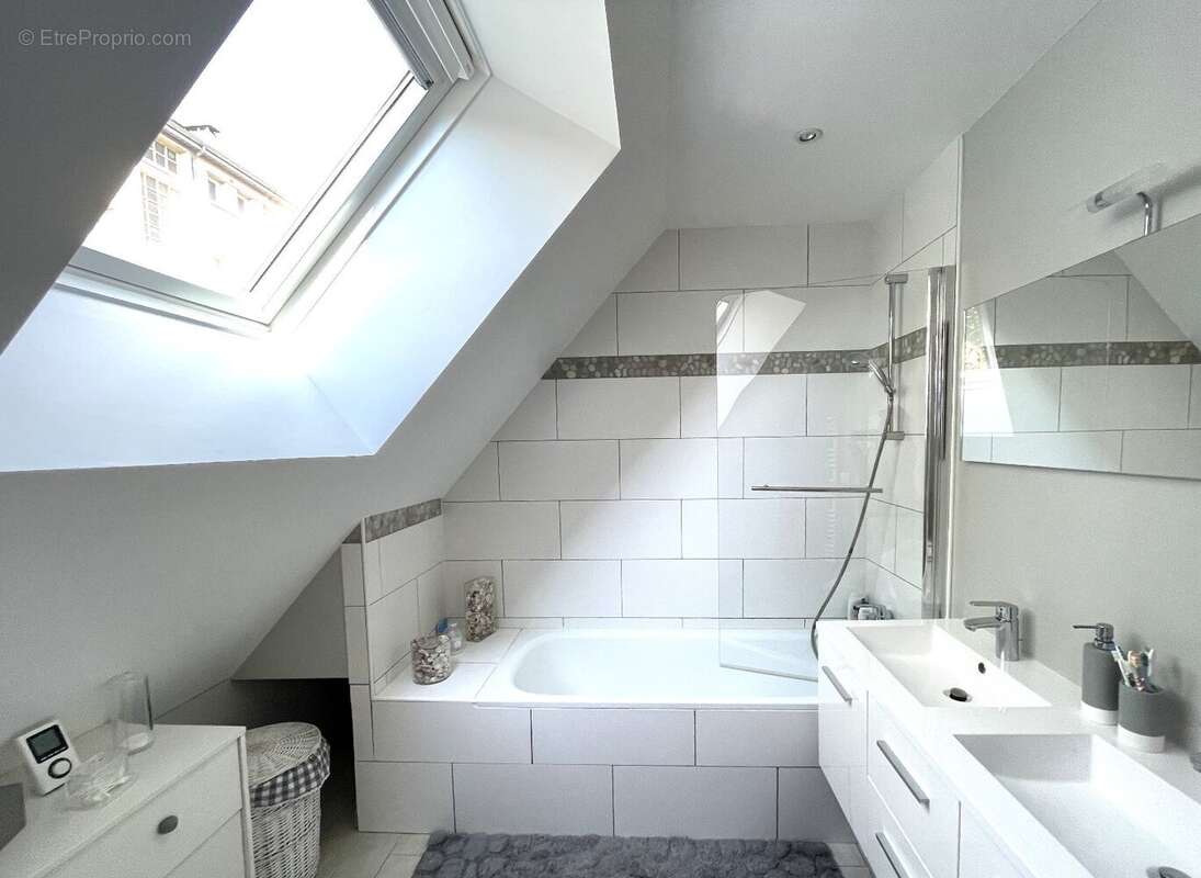 Maison à LE CHESNAY