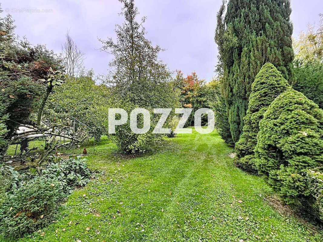 Maison à TRACY-BOCAGE