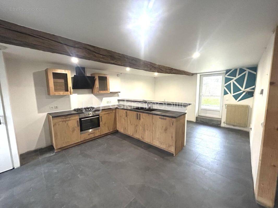 Maison à DONNEMARIE-DONTILLY