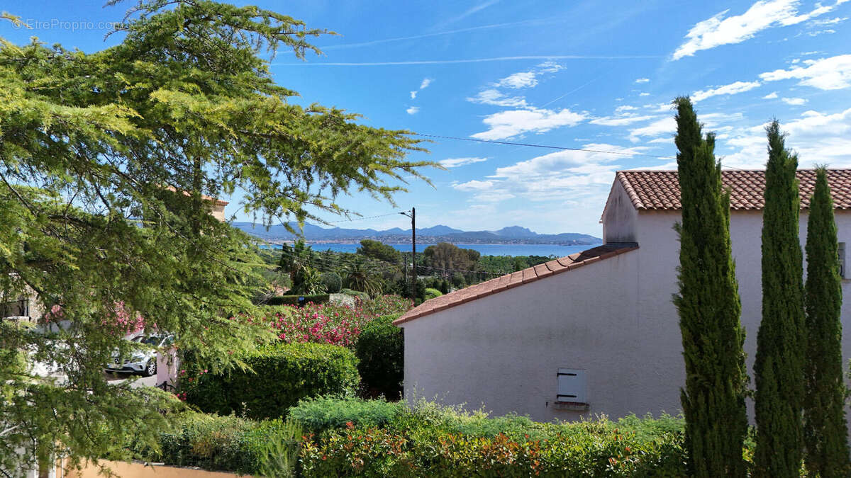Maison à FREJUS