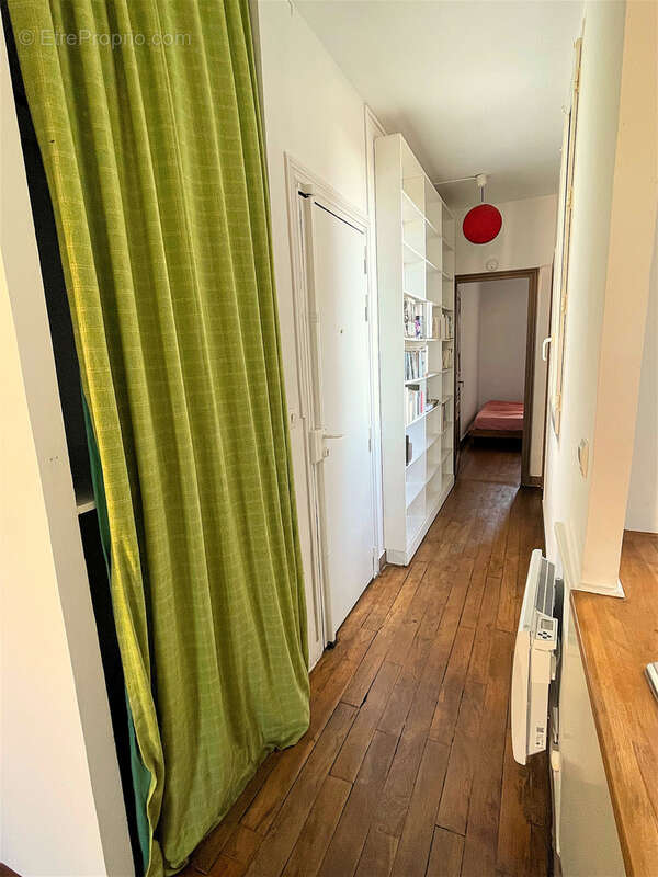 Appartement à LES LILAS