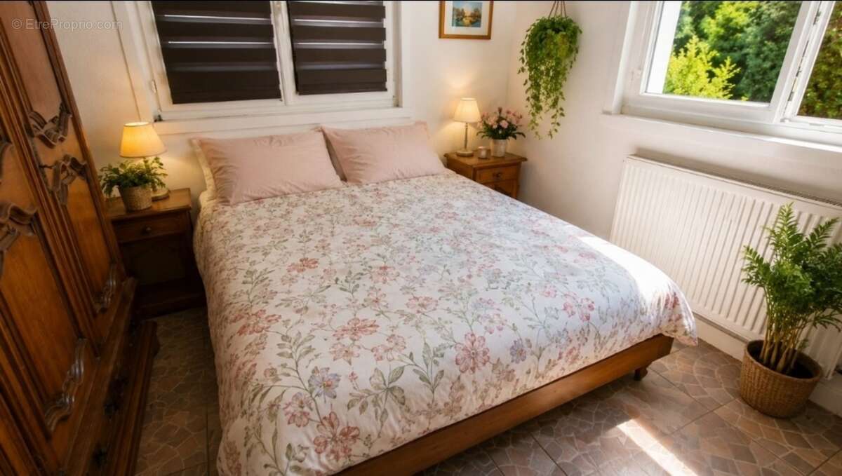 MAISON T5 à vendre 5 pièces banlieue EPINAL (88) avec PISCINE, GARAGE, mare sur 2600 m2 TERRAIN - photo 11