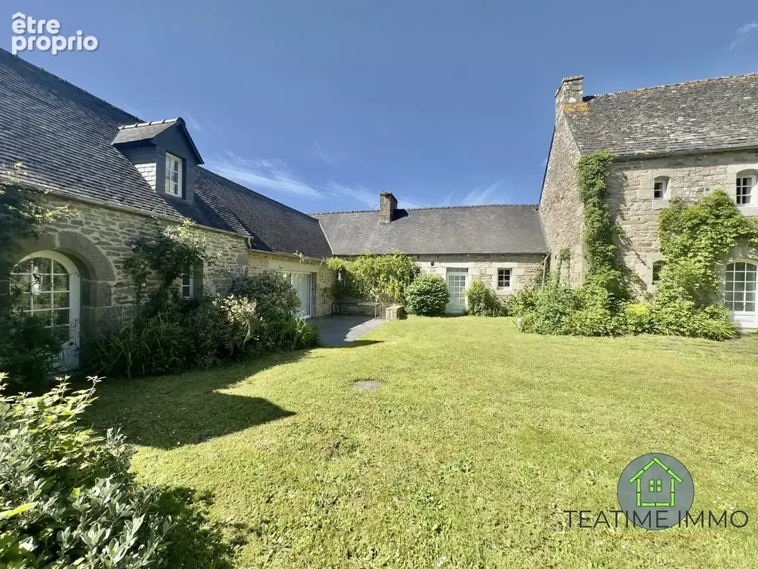 Maison 10 pièces 283 m² à vendre à Ploumilliau (22300) - photo 2