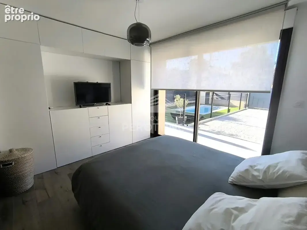 TRETS - Villa T4 s/ 225m² jardin - photo 8