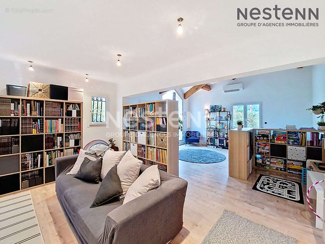 Maison à CANNES-ET-CLAIRAN