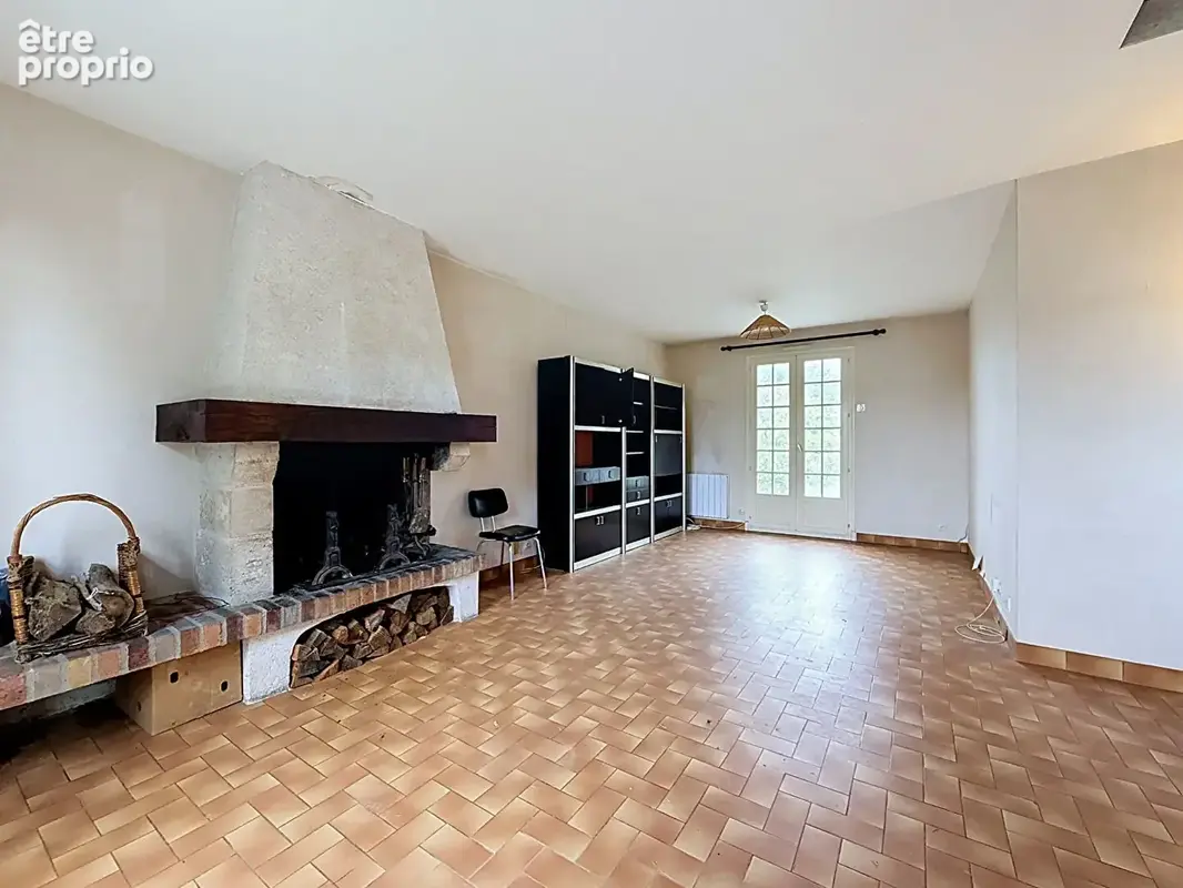 Valloire-sur-cisse ? maison familiale de qualité, 4 chambres, sous-sol complet et beau terrain arboré - photo 3