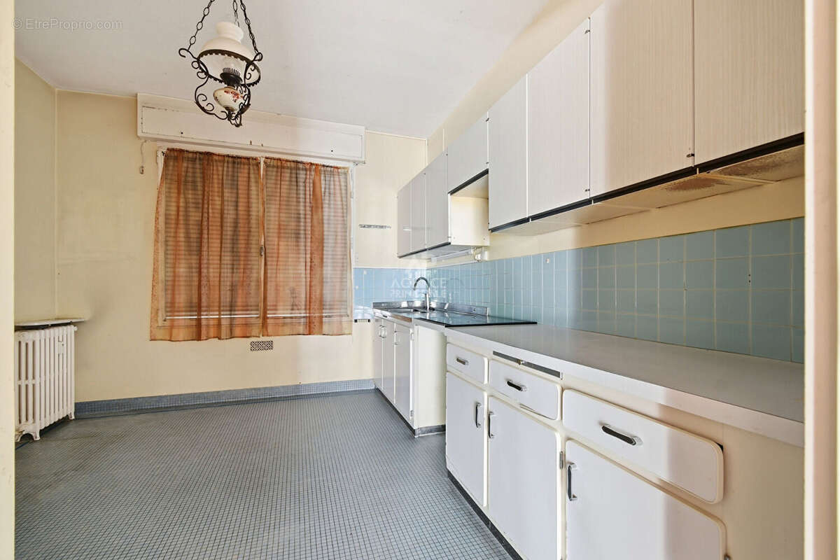Appartement Saint Germain En Laye 5 pièce(s) 95.86 m2 - photo 7