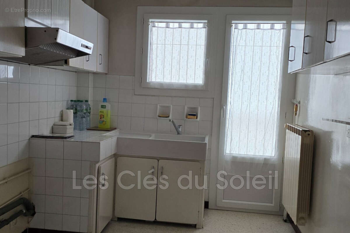 Appartement à LA VALETTE-DU-VAR