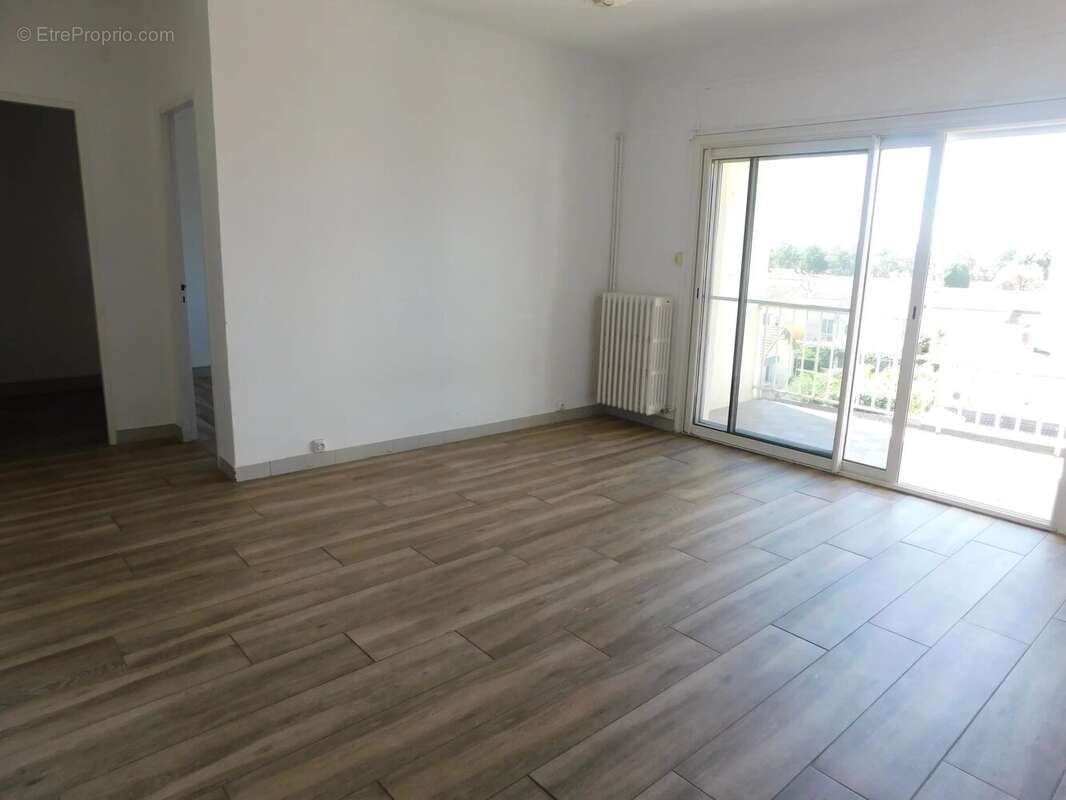 Appartement à ARLES