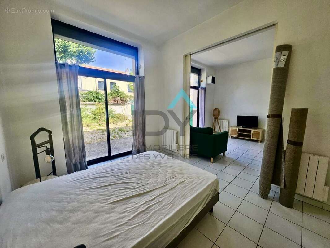 CHATOU - appartement 2 pièces avec jardin - photo 4