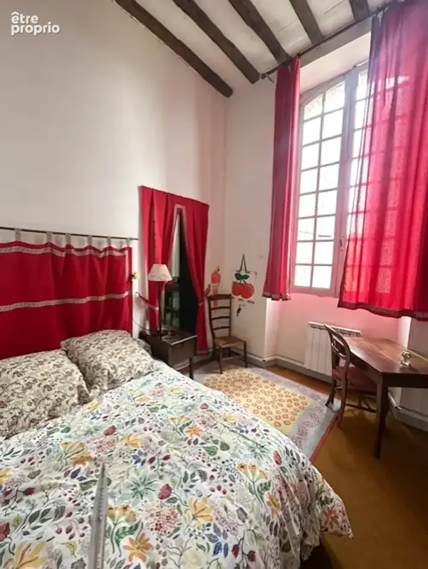 CHATEAU de famille du 17e siècle en très bon état à vendre à GIBEL - photo 16