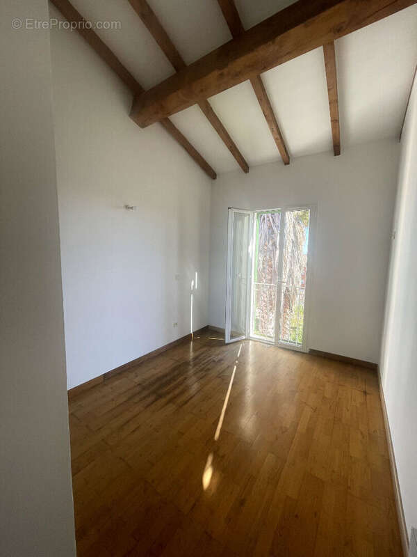 Appartement à FURIANI